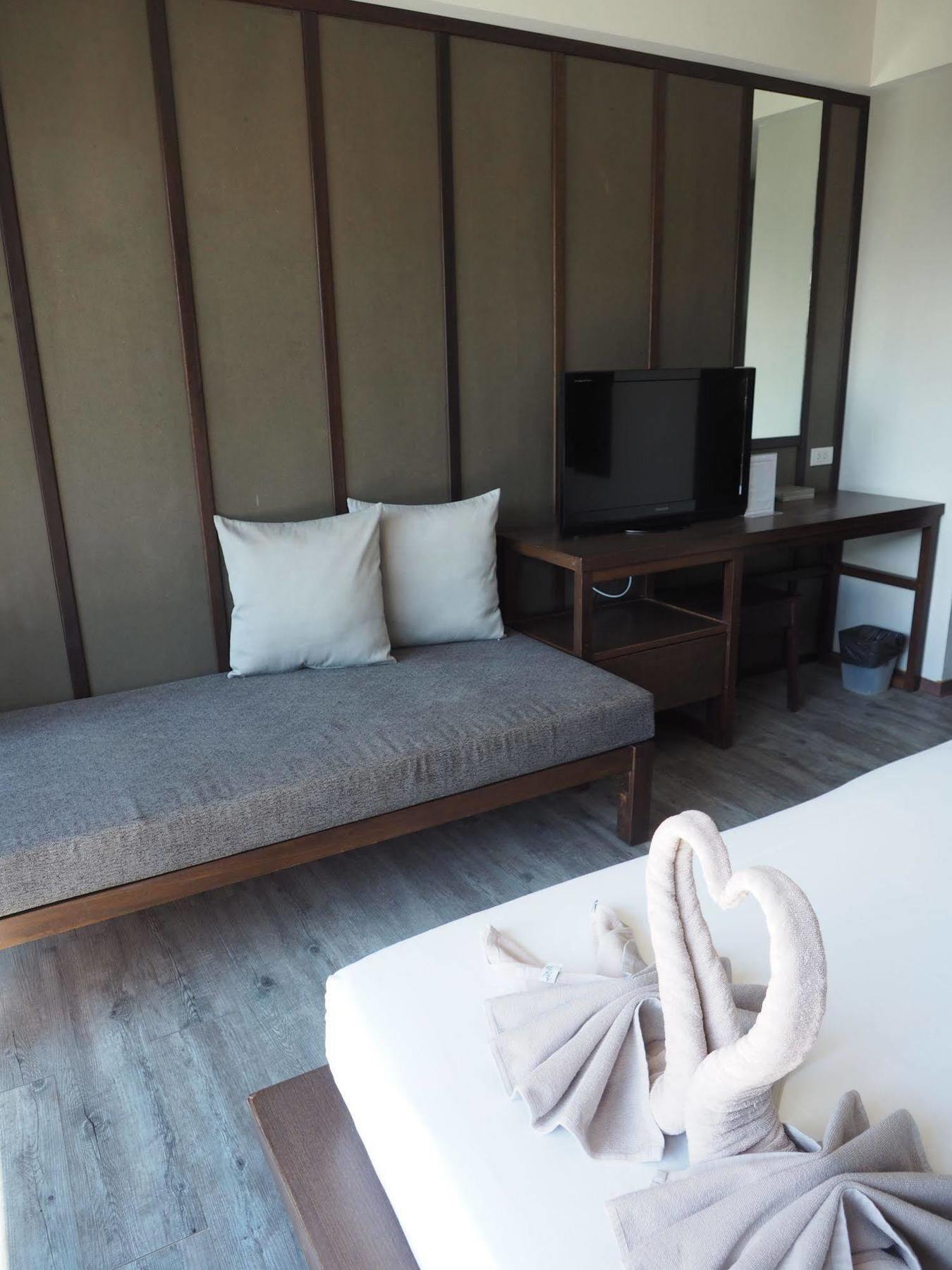 La Lune Beach Resort Koh Samet Bagian luar foto